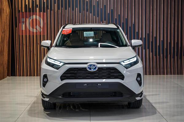 Toyota for sale in Iraq